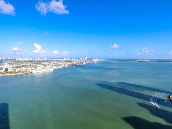 335 Biscayne Blvd, Miami, FL