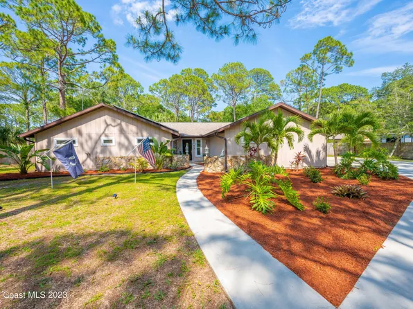 2496 S Pacer Ln, Cocoa, FL 32926