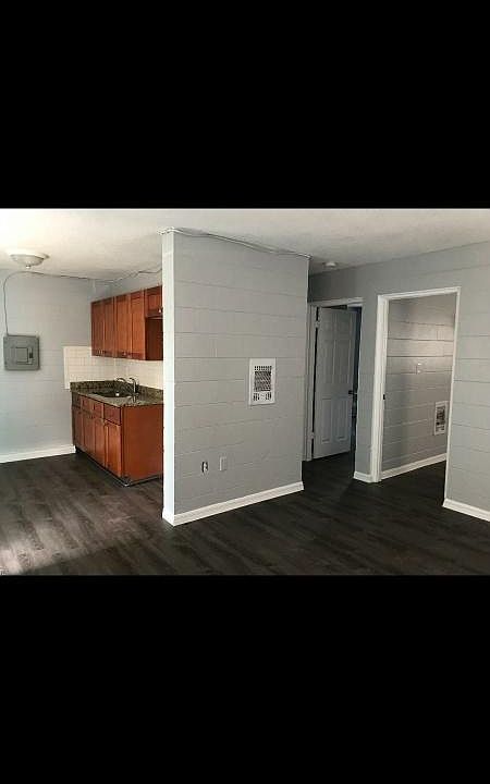 1st image of 1404 S Deleon Ave APT 8