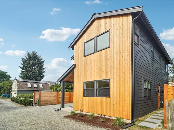 8227 Latona Avenue NE, Seattle, WA 98115