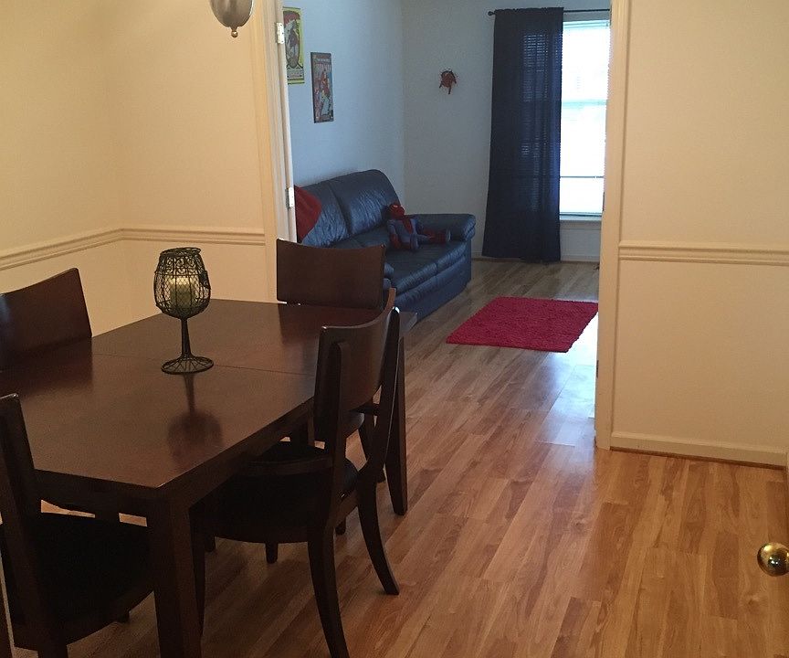 Dining room to bonus room