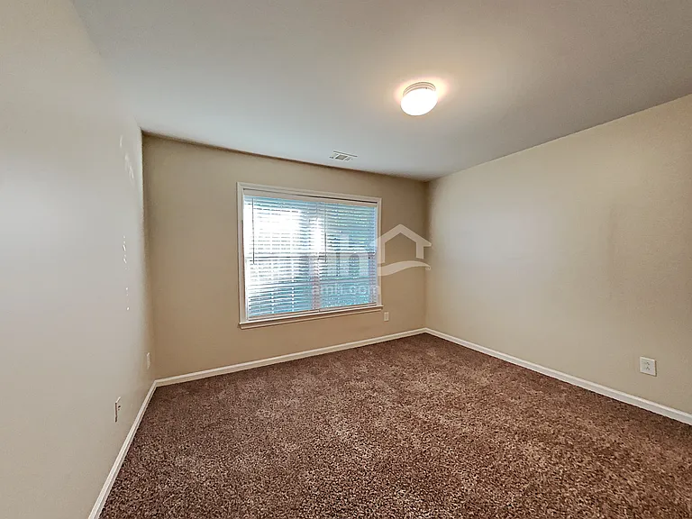 916 Bendleton Dr — Photo 17