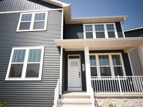 205 Red Cedar Pkwy, Kimberly, WI 54136