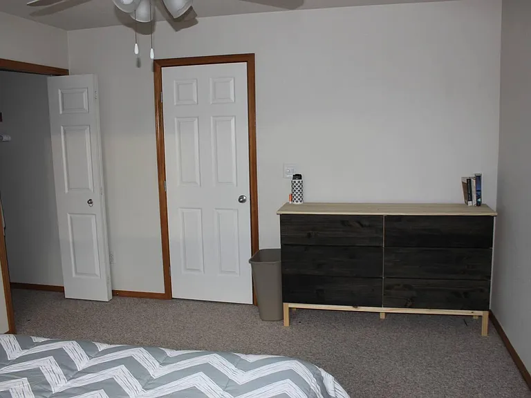 413 Maxs Pl — Photo 36