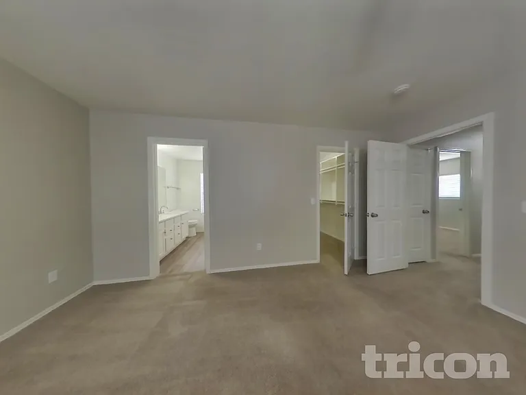 2283 E Palm Beach Dr — Photo 9