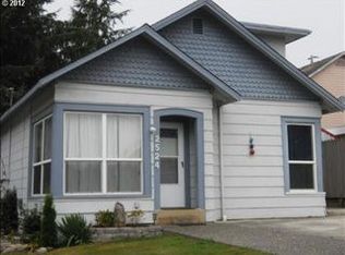 2524 Union Ave, North Bend, OR 97459