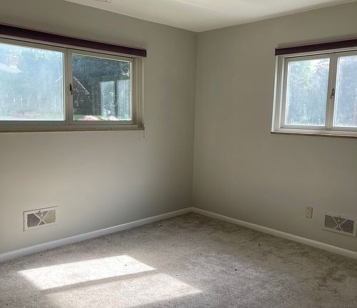 5th image of 97 W Highland Dr