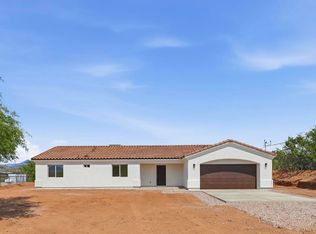 1213 Dos Corte, Rio Rico, AZ 85648