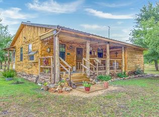4225 Pettytown Rd, Dale, TX 78616