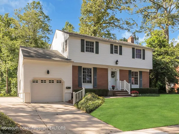 33 Scarba Street, Interlaken, NJ 07712