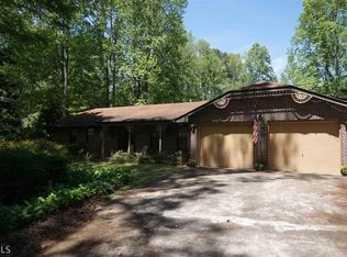 9 Forest Pl, Newnan, GA 30263