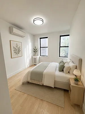 Bedroom, photo 2