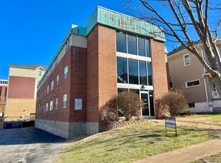 7311 Hoover Ave #101, Saint Louis, MO 63117