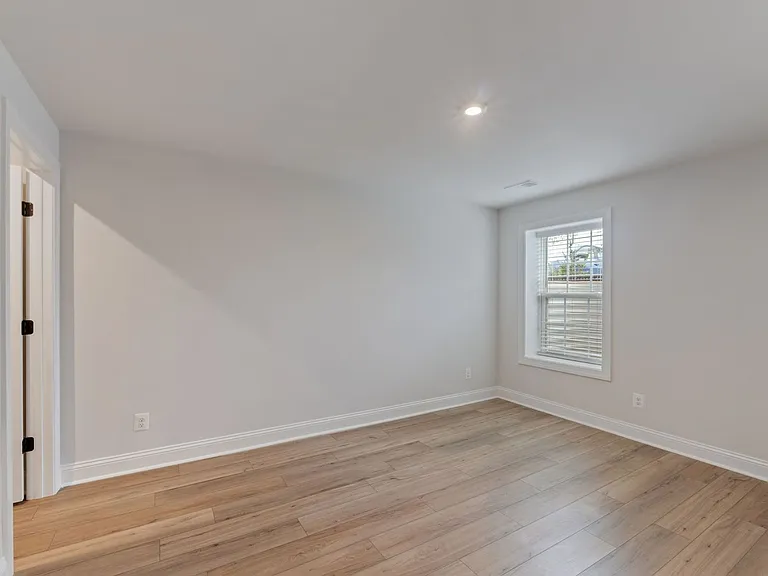 2232 Leeham St — Photo 15