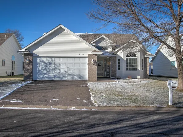 2333 Cleveland Ln S, Cambridge, MN 55008