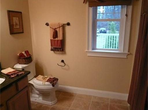 5th image of 922 Eagles Nest Way