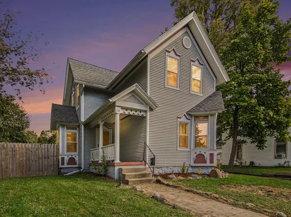 233 E Thorn St, Hastings, MI 49058