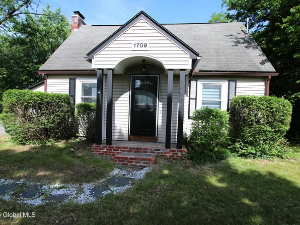 1709 Route 9, South Glens Falls, NY 12803