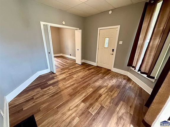 4th image of 1239 S 5th St