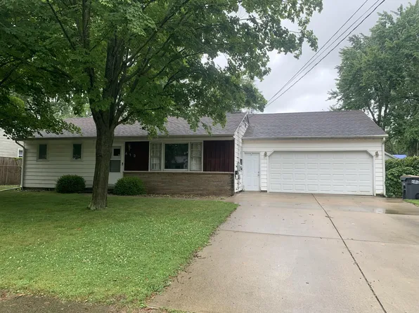 413 Connecticut Dr, Portage, MI 49024