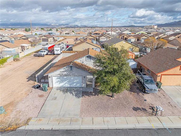 3422 Cypress St — Photo 2