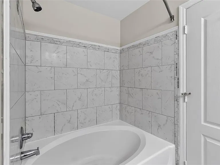 5002 Mangrove Aly #102 — Photo 19