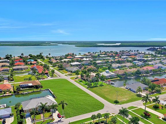 5th image of 305 Grapewood Ct #16