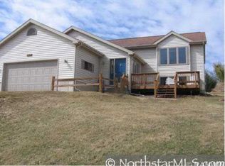 E2091 W Jaybee Dr, Eau Claire, WI 54701