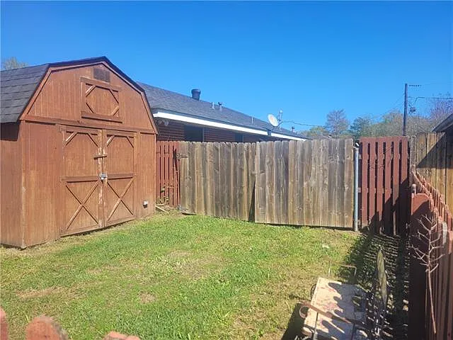 2025 Starling Dr — Photo 38