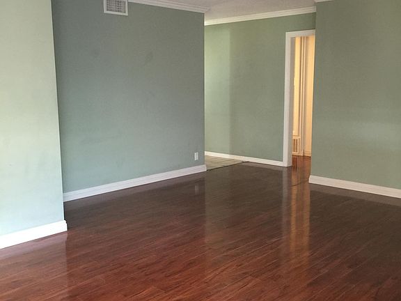 5th image of 9728 E Camino Real Ave