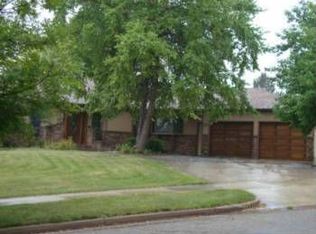 1009 E Ridge Rd, Sioux Falls, SD 57105