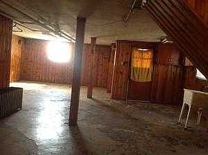 REO ID: C150020 INTERIOR