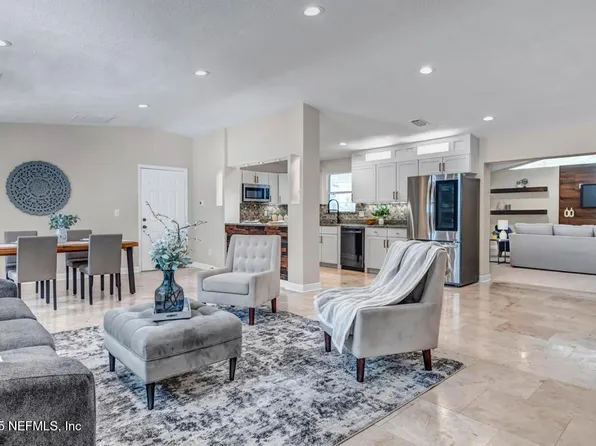 8802 RUNNYMEADE Road, Jacksonville, FL 32257