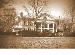 210 White Tail Ln, Media, PA 19063