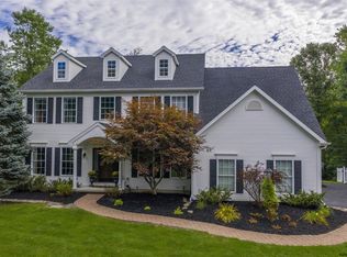 10 Settlers Rdg S, Ballston Spa, NY 12020