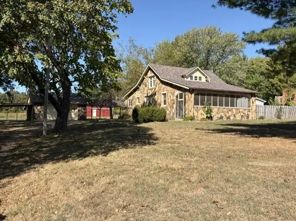 3621 N Farm Road 151, Springfield, MO 65803