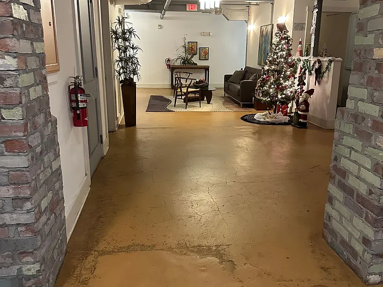 838 S Main St — Photo 14