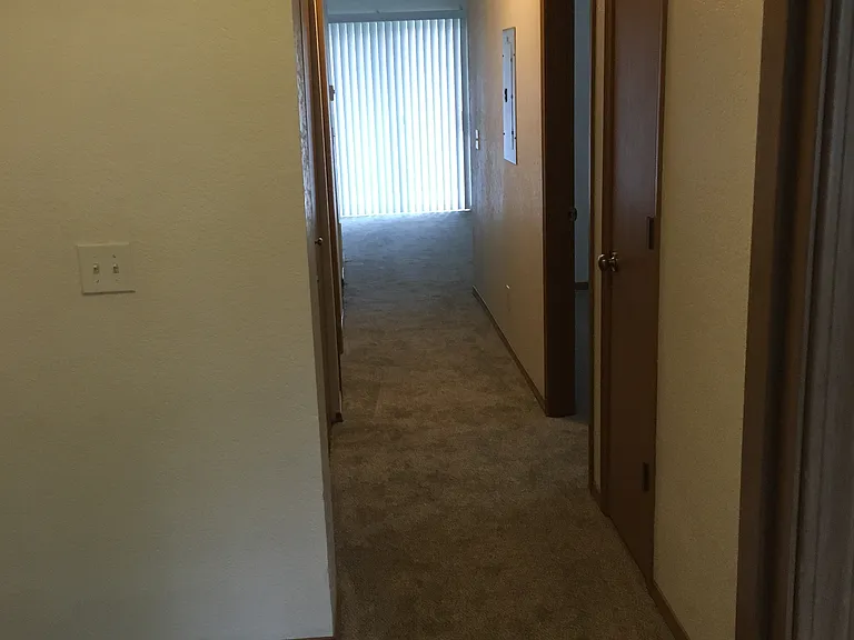 5747 Fallbrook Ln — Photo 20