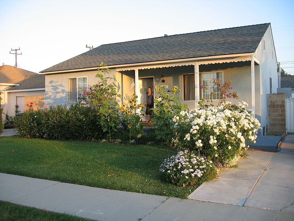 2622 W. 145th St., Gardena, CA  90249