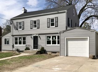 174 Abbott St, Springfield, MA 01118
