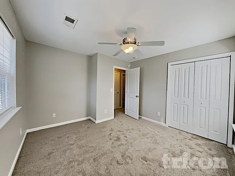 441 Laurel Leaf Dr — Photo 10