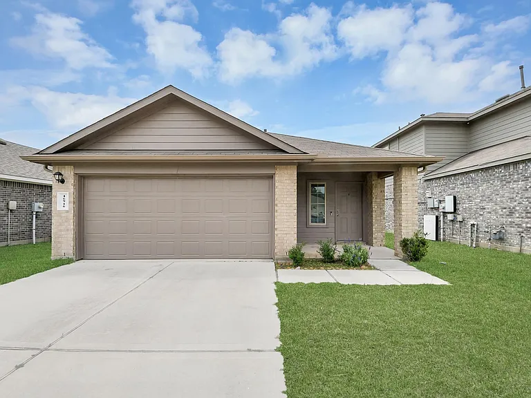16916 Rich Pines Dr — Photo 35