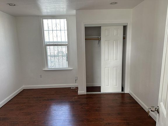 3rd image of 106 San Diego Ave APT C
