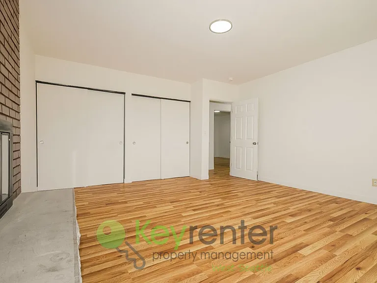 15433 22nd Ave SW — Photo 8