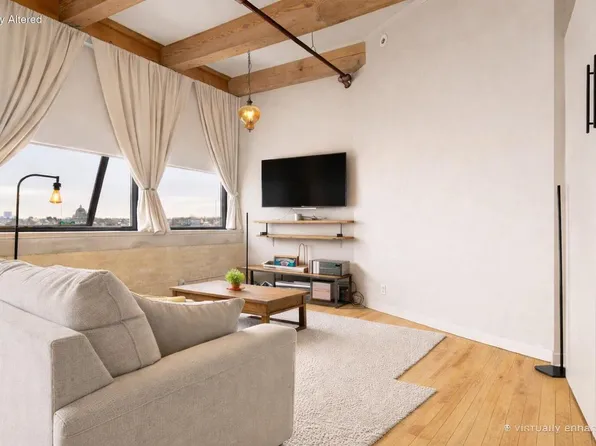 215 W Maple STREET #307, Milwaukee, WI 53204