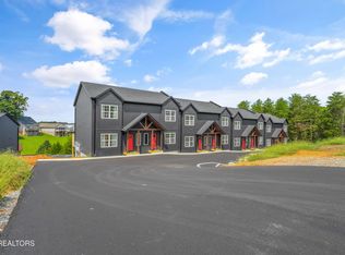 1479 William Holt Blvd, Sevierville, TN 37862