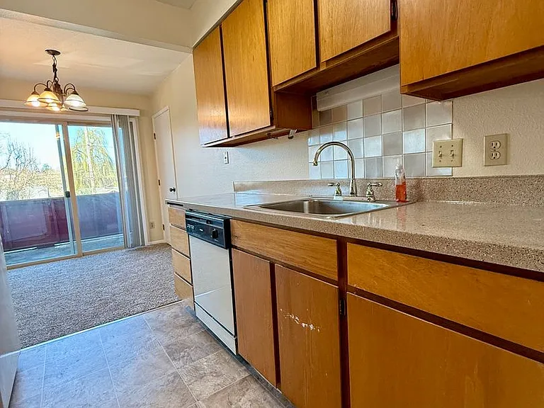 4516 NE Hancock St — Photo 11