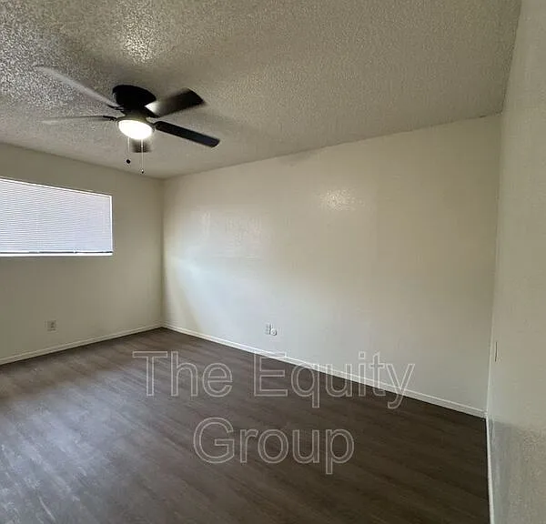 1873 Emma Lee Ln — Photo 19