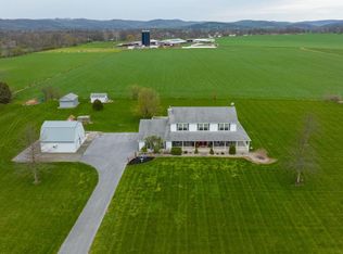 95 Kauffman Rd, Oley, PA 19547