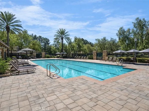 2405 Crescent Oak, Irvine, CA 92618